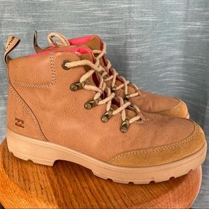 Billabong “Aurora Hiking Boots” size 9